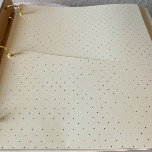 Kate Spade:Bridal Planner-Gold Tone 3 Ring Binder-zipper pouch-48 planning pages - Picture 11 of 16